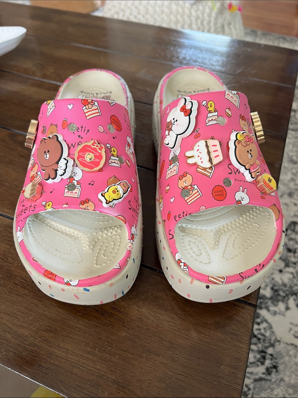 Pink Character plataform  Sandals